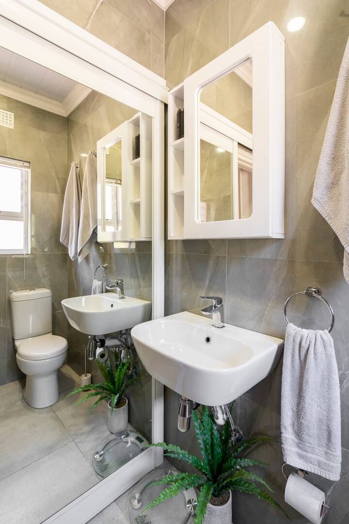 2 Bedroom Property for Sale in Bo Kaap Western Cape